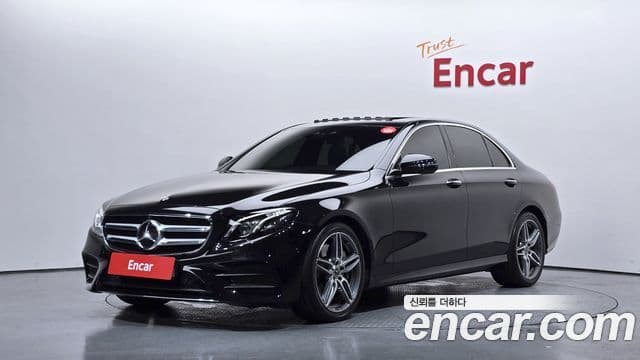 Mercedes-Benz E-Class 2019 — ფოტო 1/20