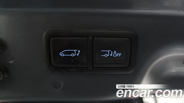 Hyundai Staria 2023 — ფოტო 27/30