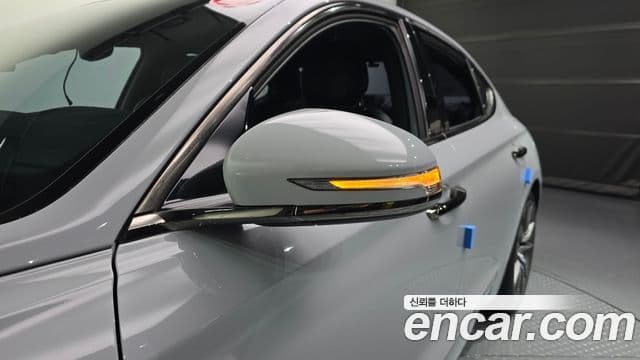 Genesis G70 2019 — ფოტო 19/31