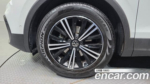 Volkswagen Tiguan 2022 — фото 5 из 20