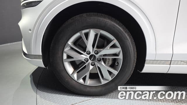 Genesis GV70 2025 — фото 5 из 20
