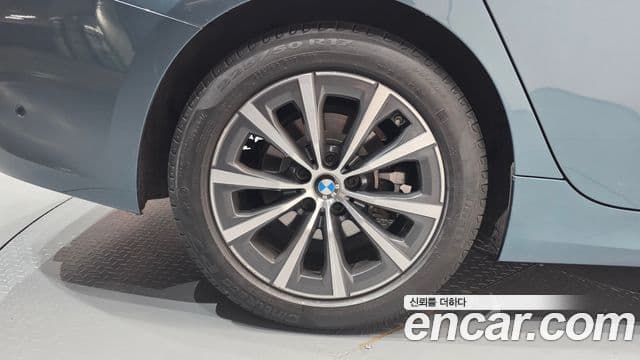 BMW 3 Series 2021 — фото 5 из 20
