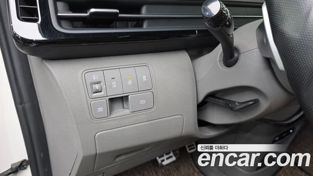 Hyundai Staria 2025 — ფოტო 12/20
