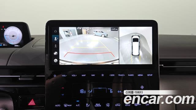 Hyundai Staria 2025 — фото 15 из 20