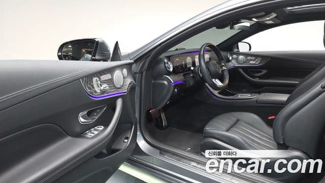Mercedes-Benz E-Class 2021 — фото 10 из 20