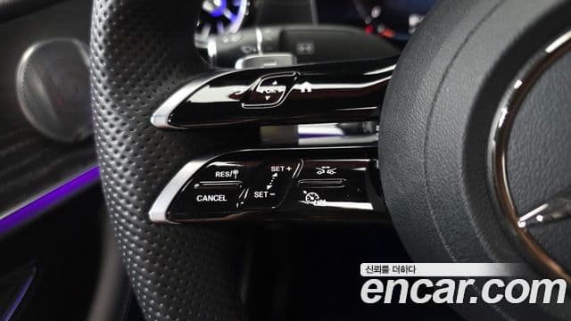 Mercedes-Benz E-Class 2021 — Şəkil 19/20