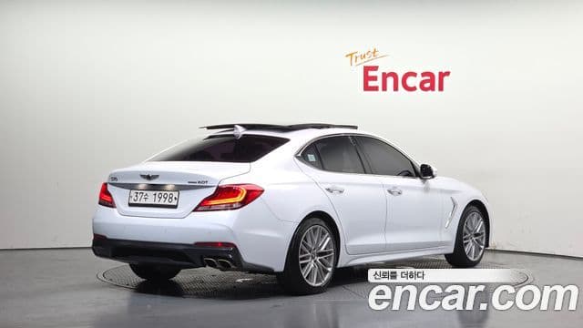 Genesis G70 2018 — ფოტო 2/20