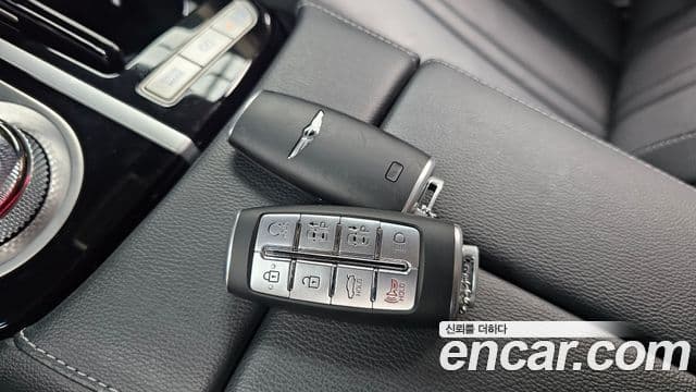 Genesis Electrified G80 2022 — Şəkil 16/20