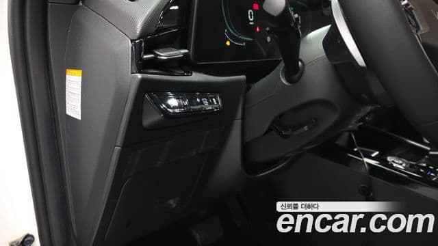 Kia Niro 2022 — фото 20 из 20