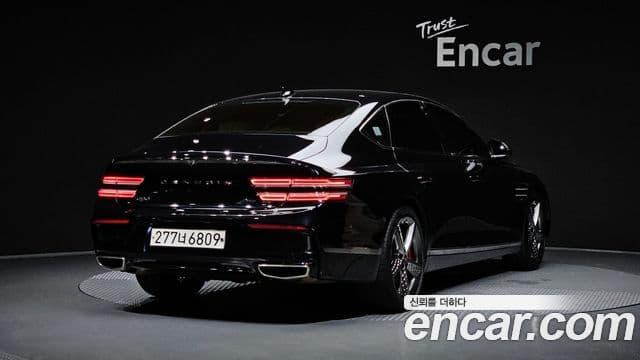 Genesis Electrified G80 2023 — Şəkil 2/20