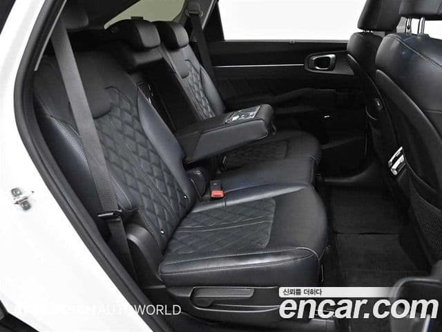 Kia Sorento 2020 — фото 12 из 20