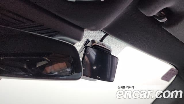 BMW 5 Series 2025 — фото 20 из 20