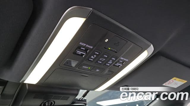 Toyota Alphard 2024 — ფოტო 20/20