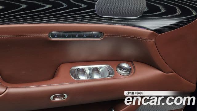 Genesis G90 2023 — фото 17 из 20