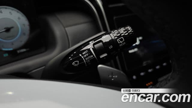 Hyundai Tucson Hybrid 2023 — Photo 28/33