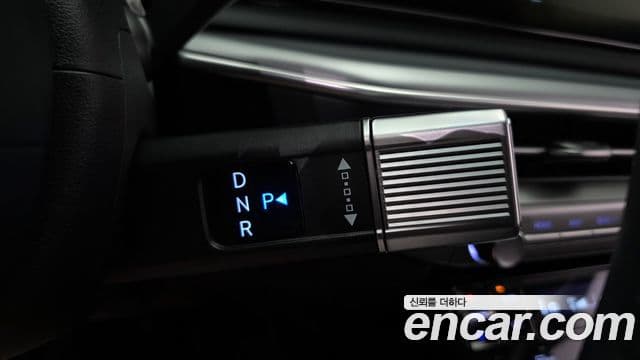 Hyundai Grandeur 2023 — фото 9 из 20