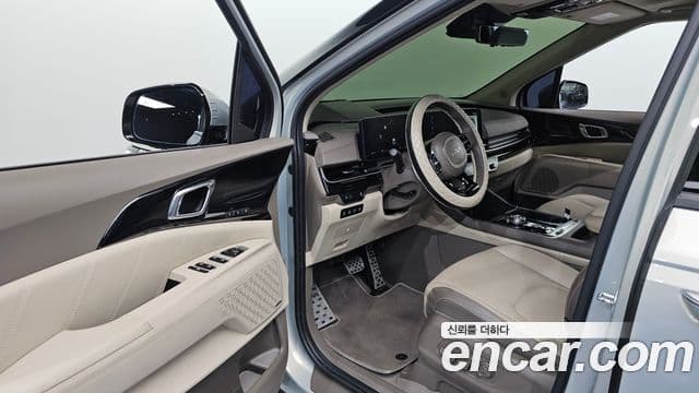 Kia Carnival 2024 — Şəkil 9/20