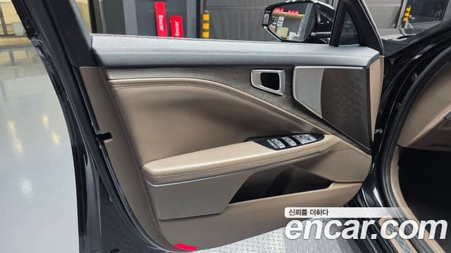 Kia K8 2022 — Photo 13/33