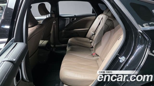 Kia K8 2022 — Photo 5/33