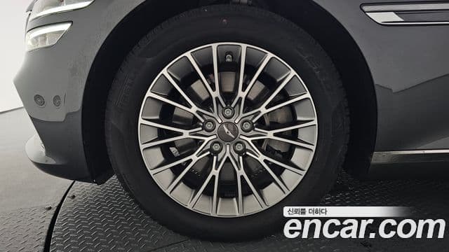 Genesis Electrified G80 2020 — фото 5 из 20