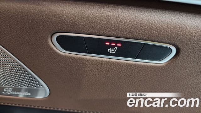 Mercedes-Benz S-Class 2019 — ფოტო 19/20
