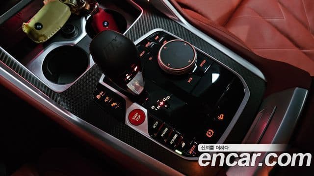 BMW XM 2023 — Photo 14/20