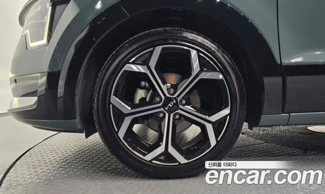 Kia Niro 2022 — фото 5 из 20