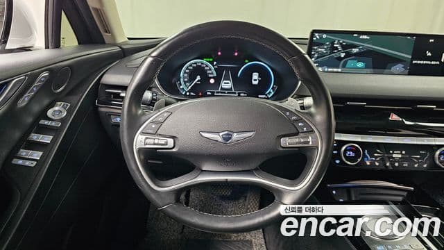 Genesis Electrified G80 2022 — фото 13 из 20