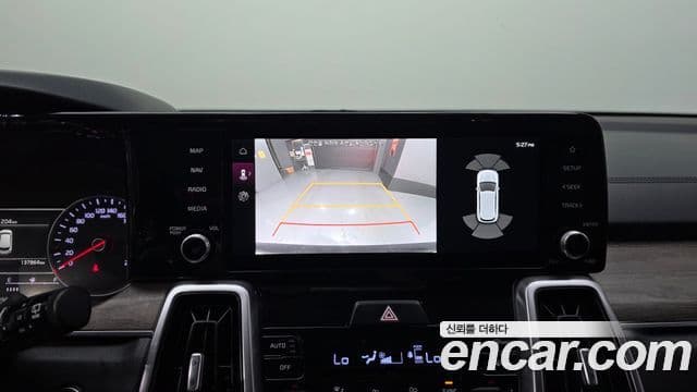 Kia Sorento 2021 — фото 19 из 20