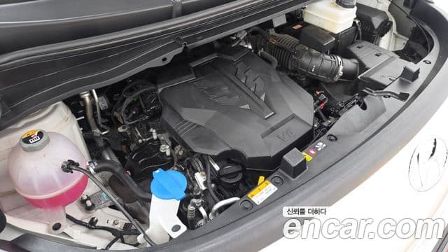 Hyundai Staria 2024 — фото 6 из 20