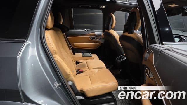 Volvo XC90 2020 — Şəkil 12/20