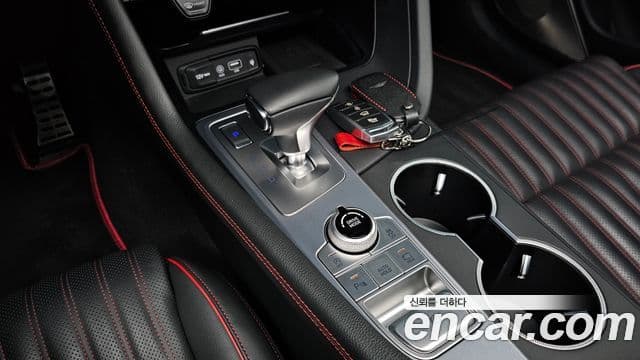 Genesis G70 2019 — фото 9 из 20