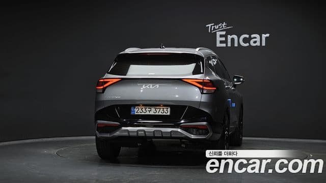 Kia Sportage 2022 — ფოტო 4/20