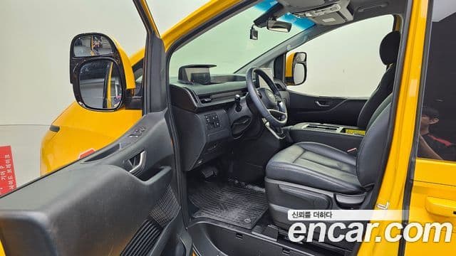 Hyundai Staria 2025 — Şəkil 10/20
