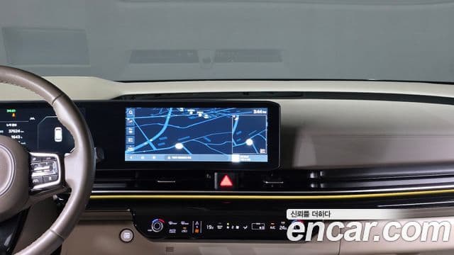 Kia Carnival 2024 — Şəkil 16/20