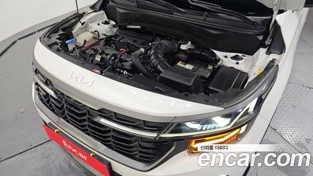 Kia Seltos 2023 — Şəkil 6/20