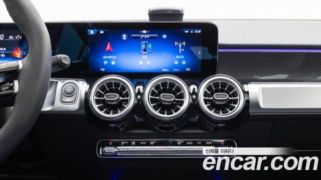 Mercedes-Benz GLB-Class 2025 — фото 11 из 20