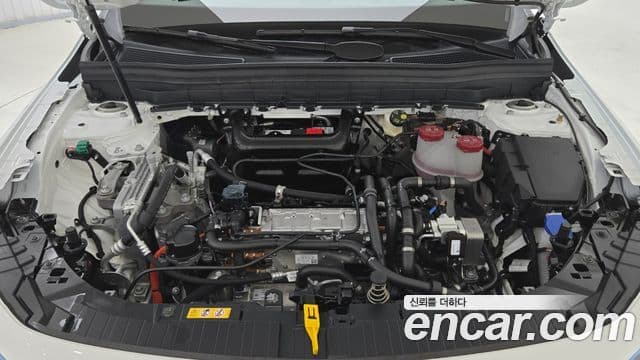 Mercedes-Benz EQB 2025 — ფოტო 13/18