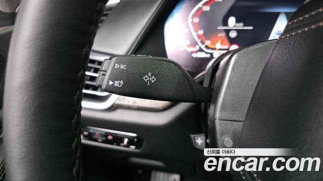 BMW X5 2023 — Photo 12/33