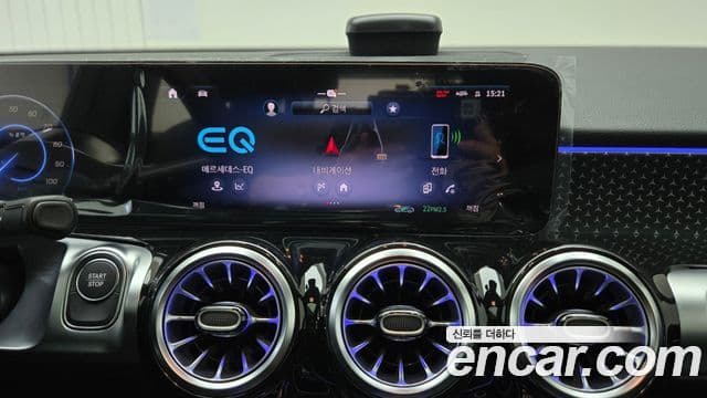 Mercedes-Benz EQB 2025 — ფოტო 3/18