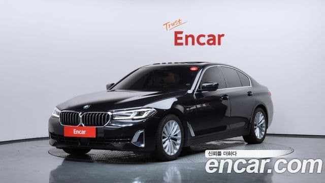BMW 5 Series 2021 — Şəkil 1/20