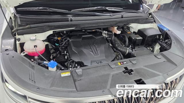 Kia Carnival 2023 — фото 6 из 20
