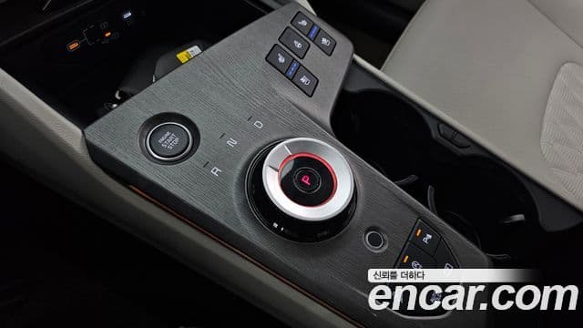 Kia Sportage 2025 — фото 9 из 20