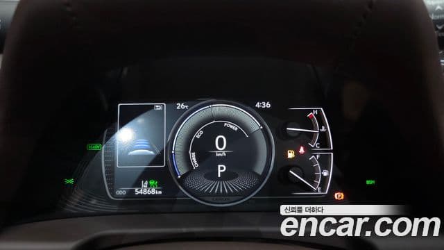 Lexus ES300h 2021 — фото 8 из 20