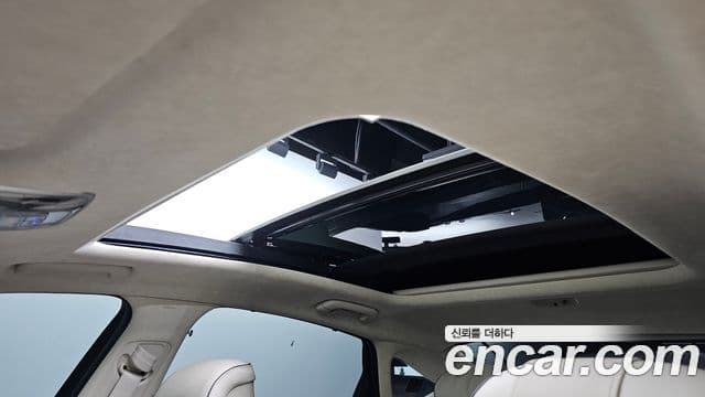 Genesis Electrified G80 2023 — фото 17 из 20