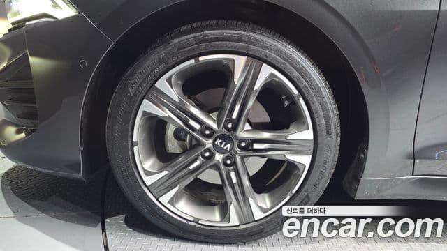 Kia K5 2020 — фото 5 из 20