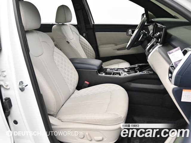 Kia Sorento 2023 — Şəkil 9/20