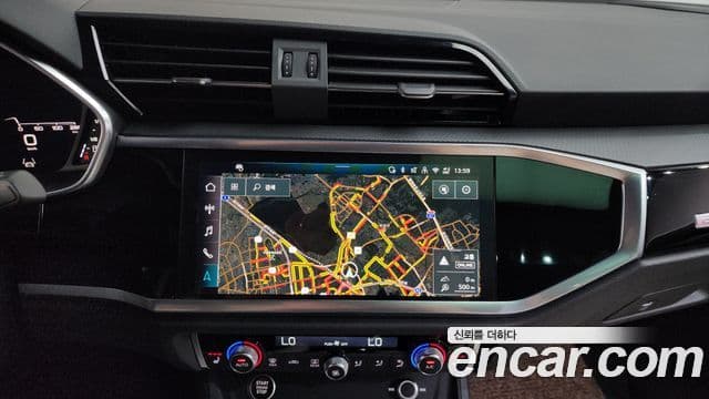 Audi Q3 2025 — ფოტო 3/33
