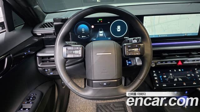 Hyundai Grandeur 2023 — ფოტო 13/20