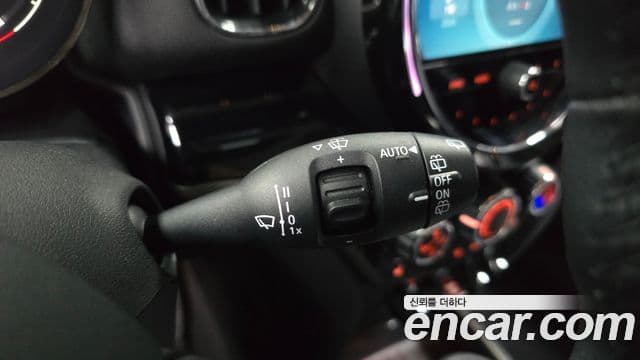 Mini Cooper Countryman 2022 — ფოტო 19/20